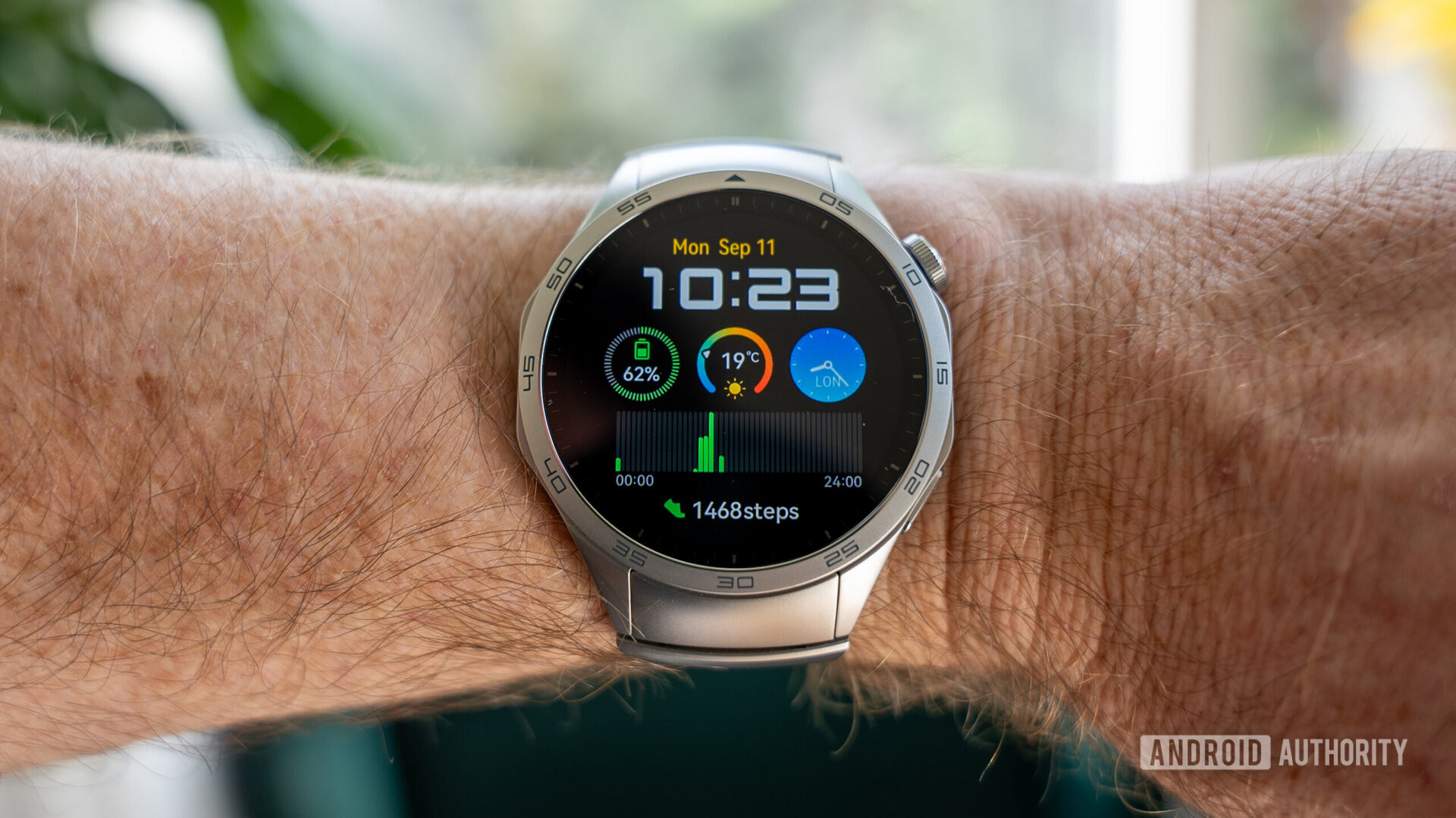 Huawei Watch GT 4 SmartWatch Atividade Tracker Watchface no pulso