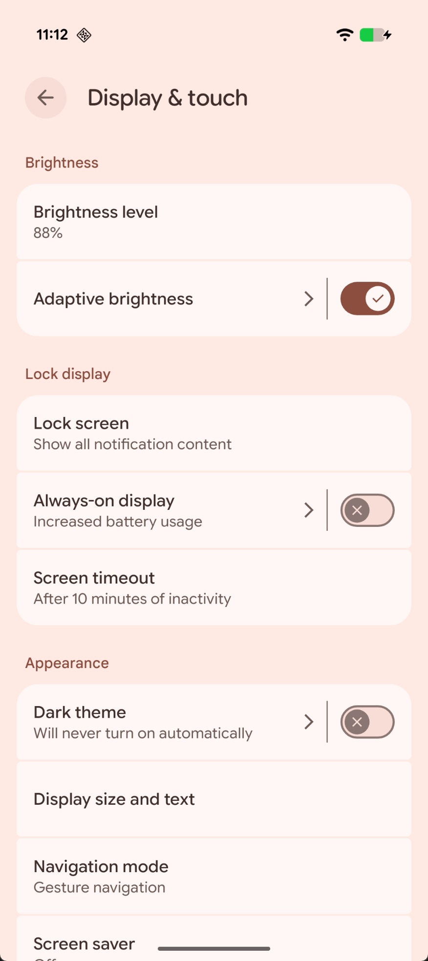 Configurações de exibição no Android 16 QPR1