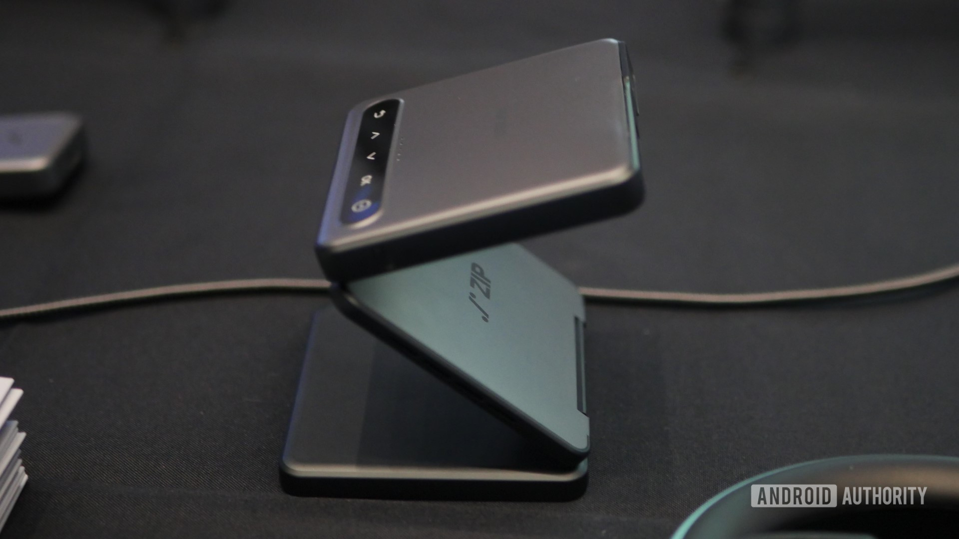 Aurzen Zip 4 Aurzen Zip 4