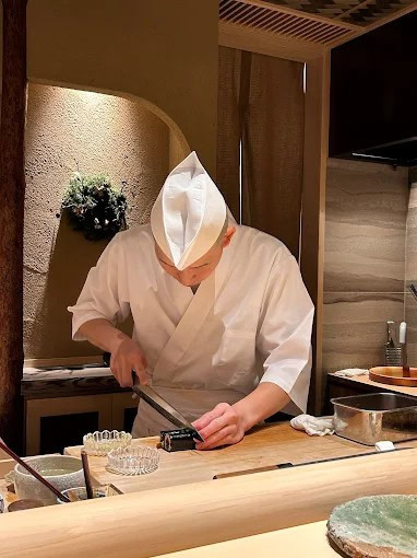 Restaurantes Sushi em Tóquio - 7 restaurantes excepcionais de sushi em Tóquio para visitar em um dia especial