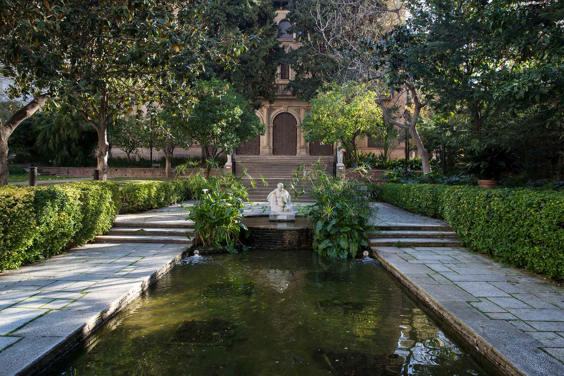 Jardines da Julio Muñoz Ramonet Foundation, jardins em Barcelona, ​​Espanha