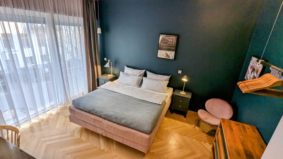 Quarto do apartamento de circo em Berlim, Alemanha.