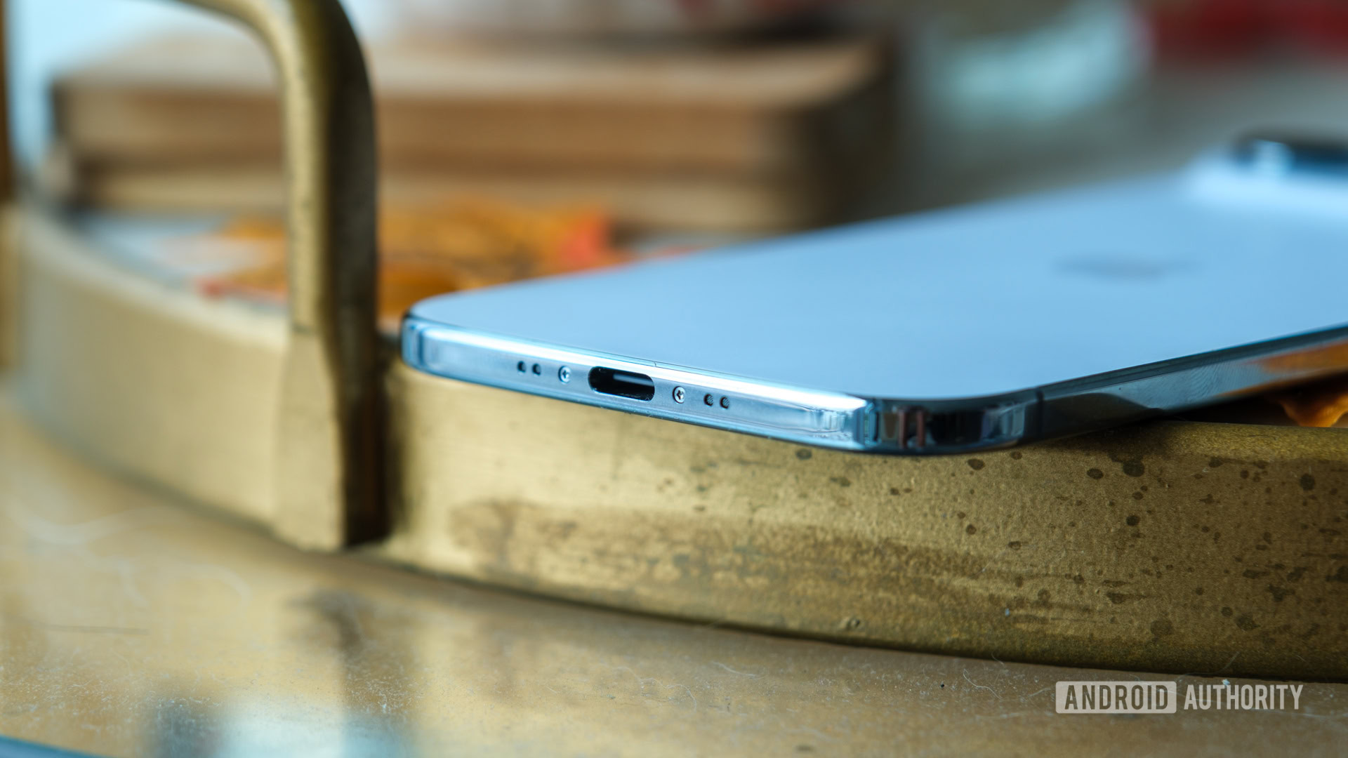 IPhone Air Bound Edge
