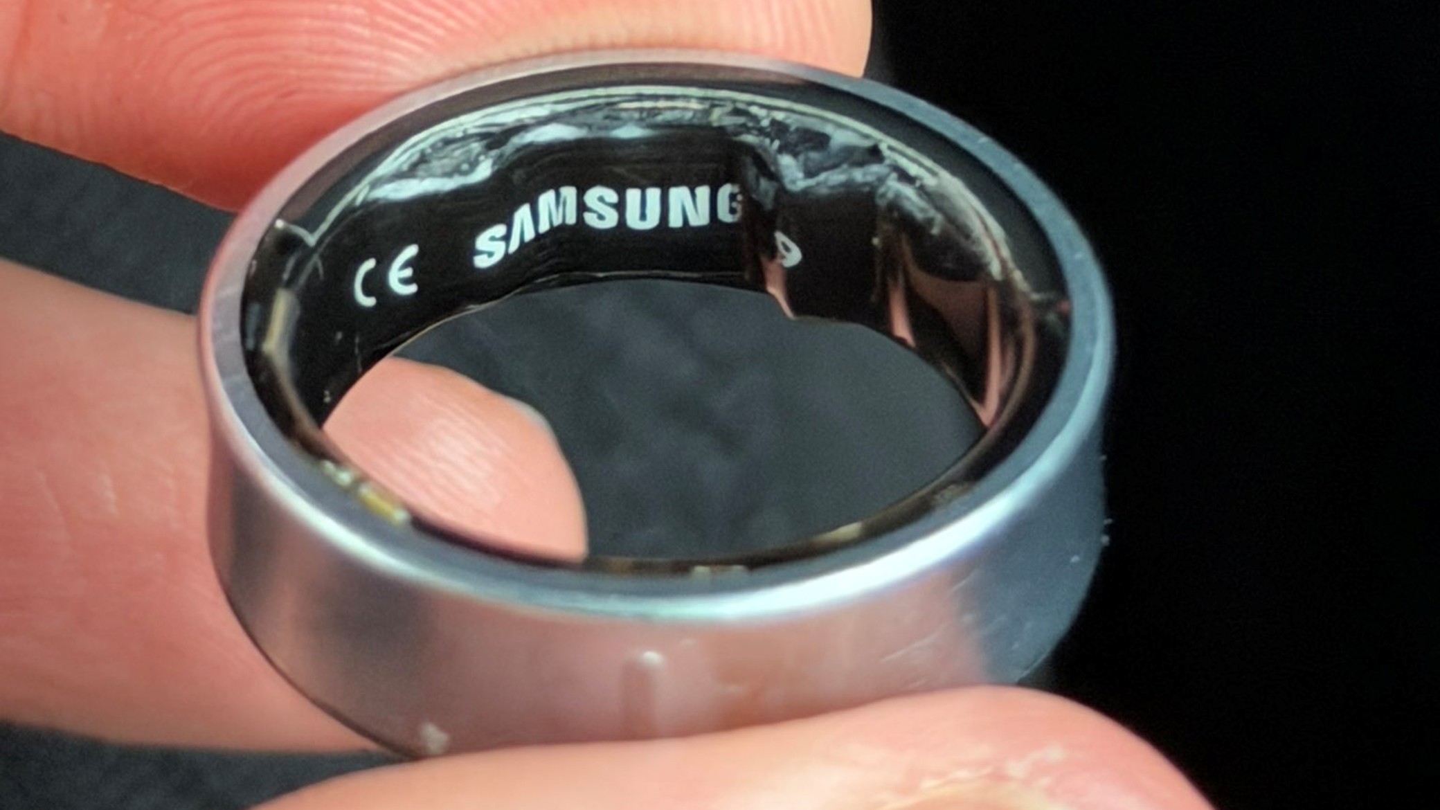 Samsung Galaxy Ring Bateria de inchaço da imagem Samsung Galaxy Ring Bateria de inchaço da imagem