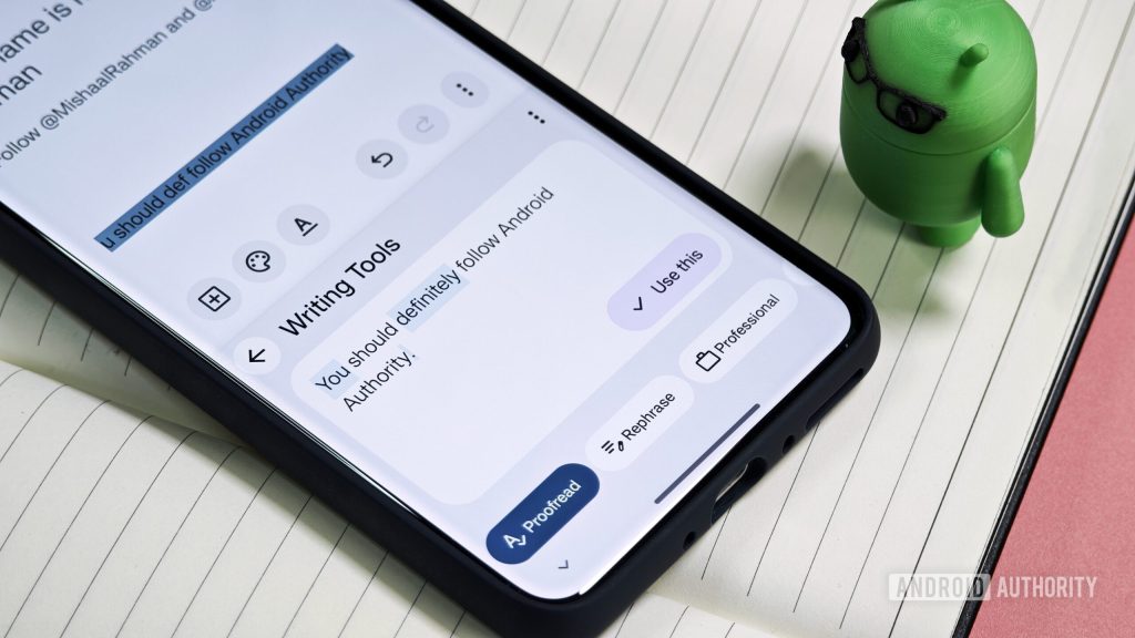 As novas ferramentas de escrita de IA de Gboard já estão sendo lançadas em telefones não pixels