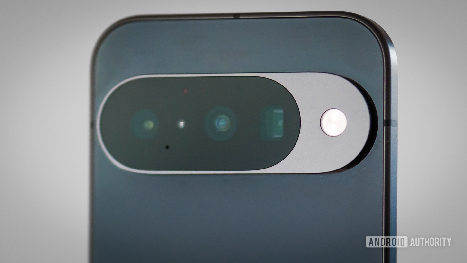 Google Pixel 10 Câmera Tripla