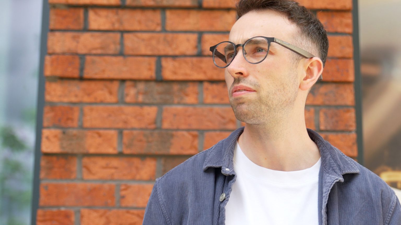 DyMety AI óculos: Eyey Titanium Eyewear com um assistente de IA completo incorporado
