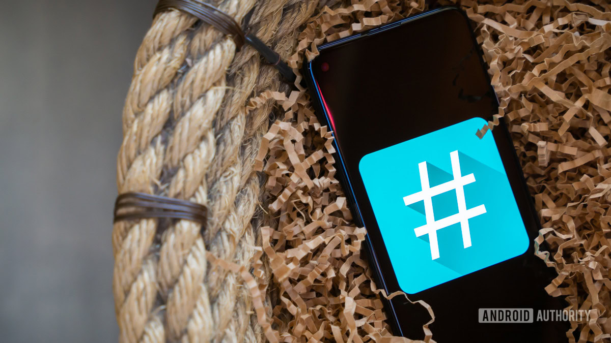 Telefone com estoque de acesso à raiz do SuperSu 2