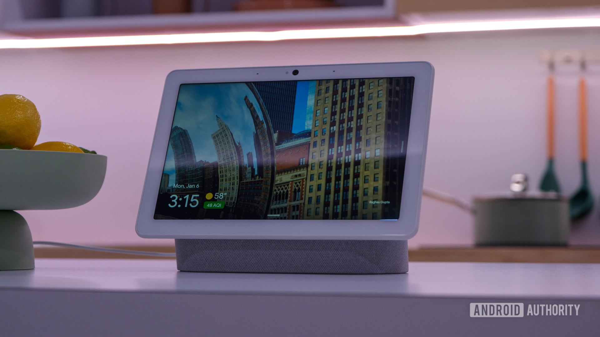 Google Nest Hub Max com modelos Gemini
