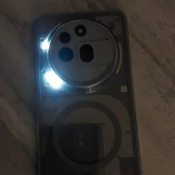 Nothing Phone 3a Glyph light bug Reddit 2