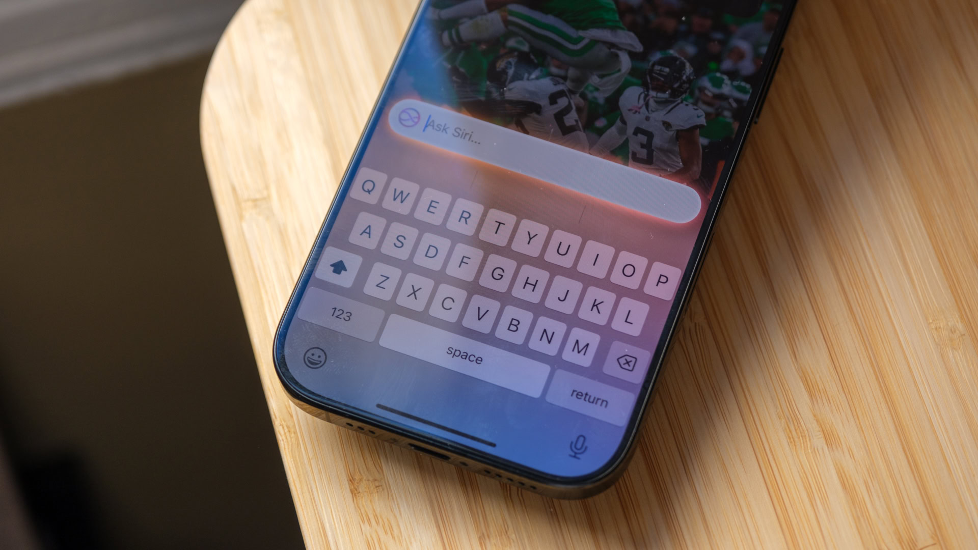 iPhone 16 Pro Type para teclado Siri iPhone 16 Pro Type para teclado Siri
