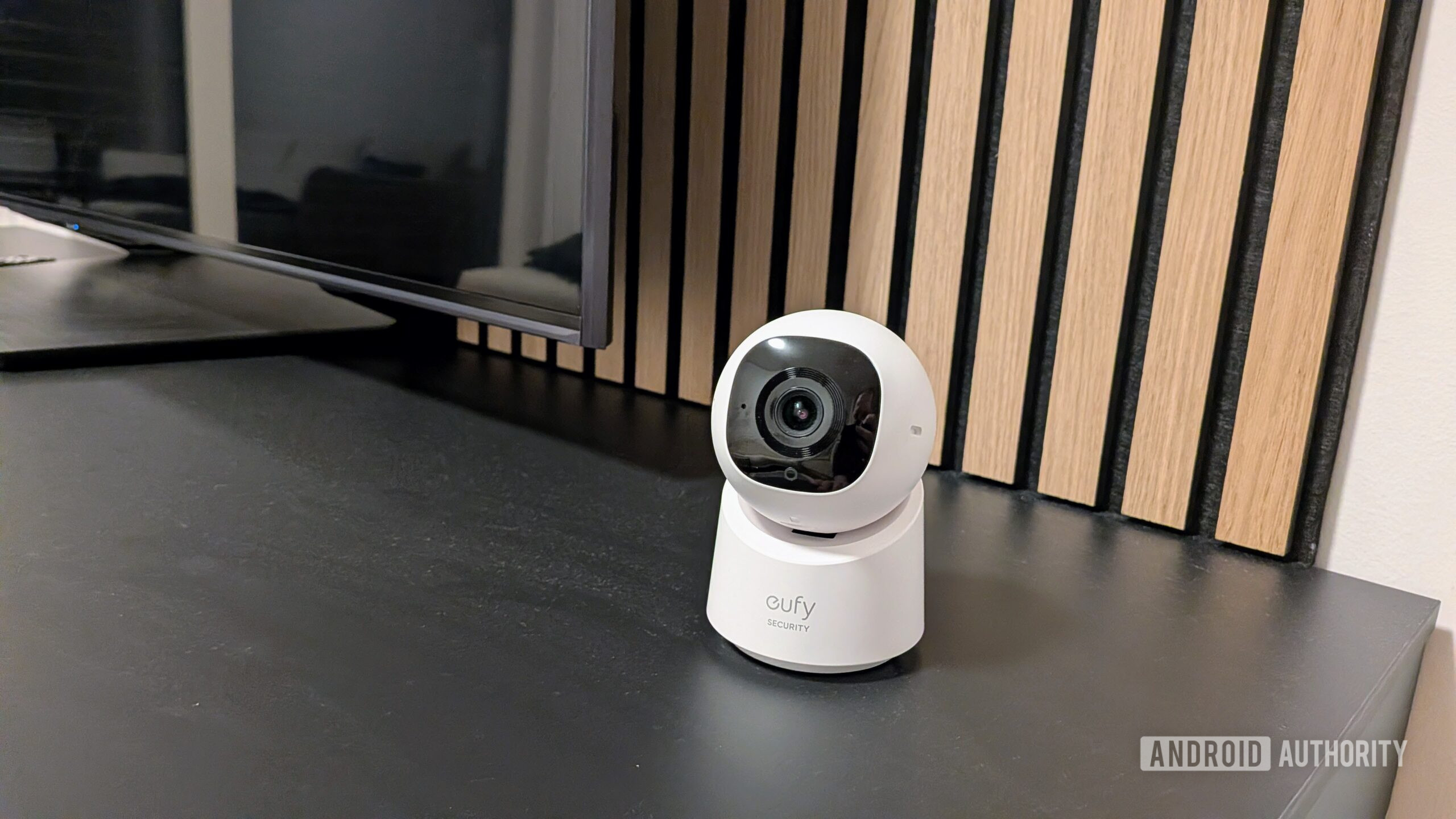 Câmera Eufy C220