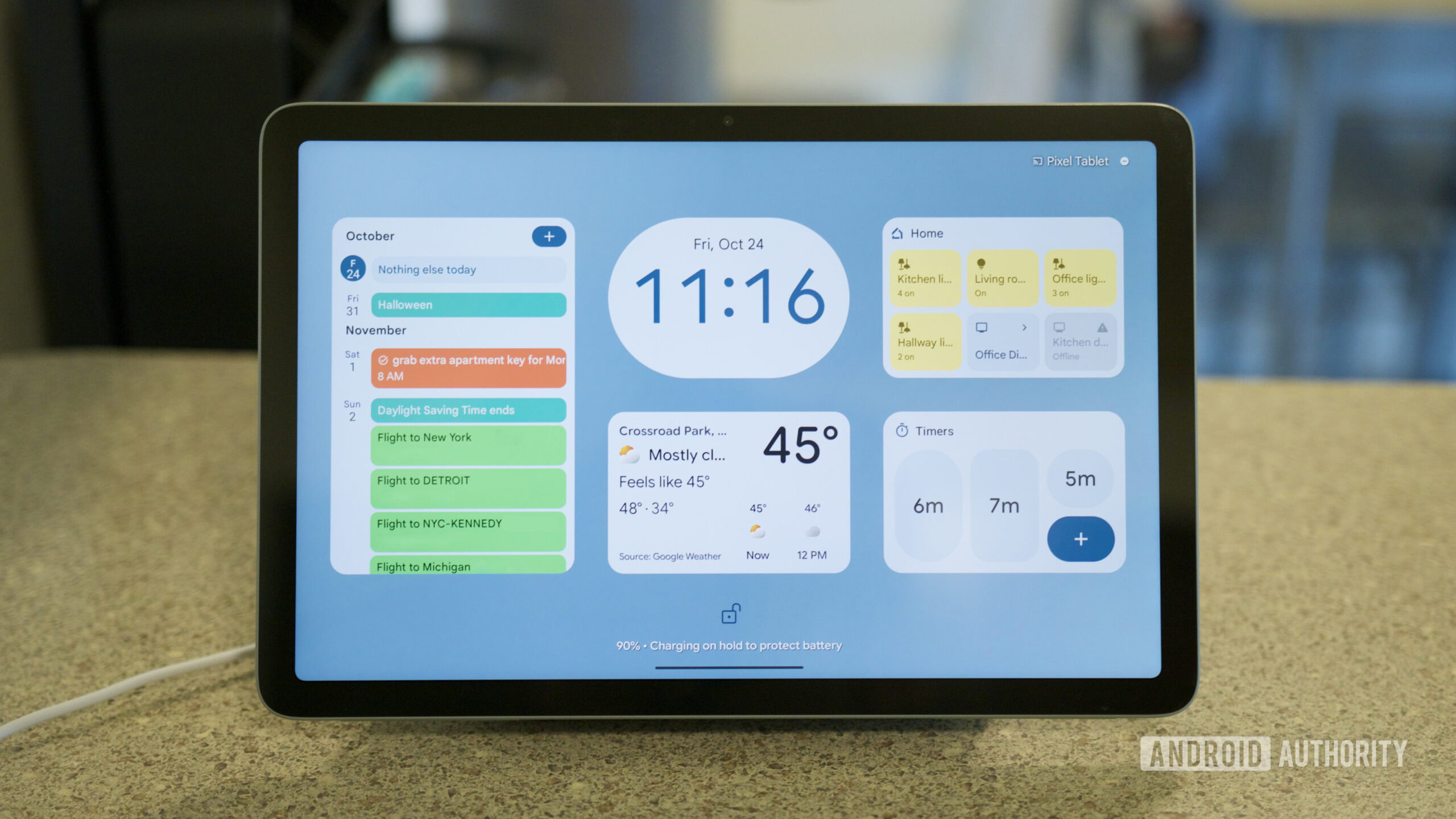 Widgets da tela de bloqueio no Google Pixel Tablet.