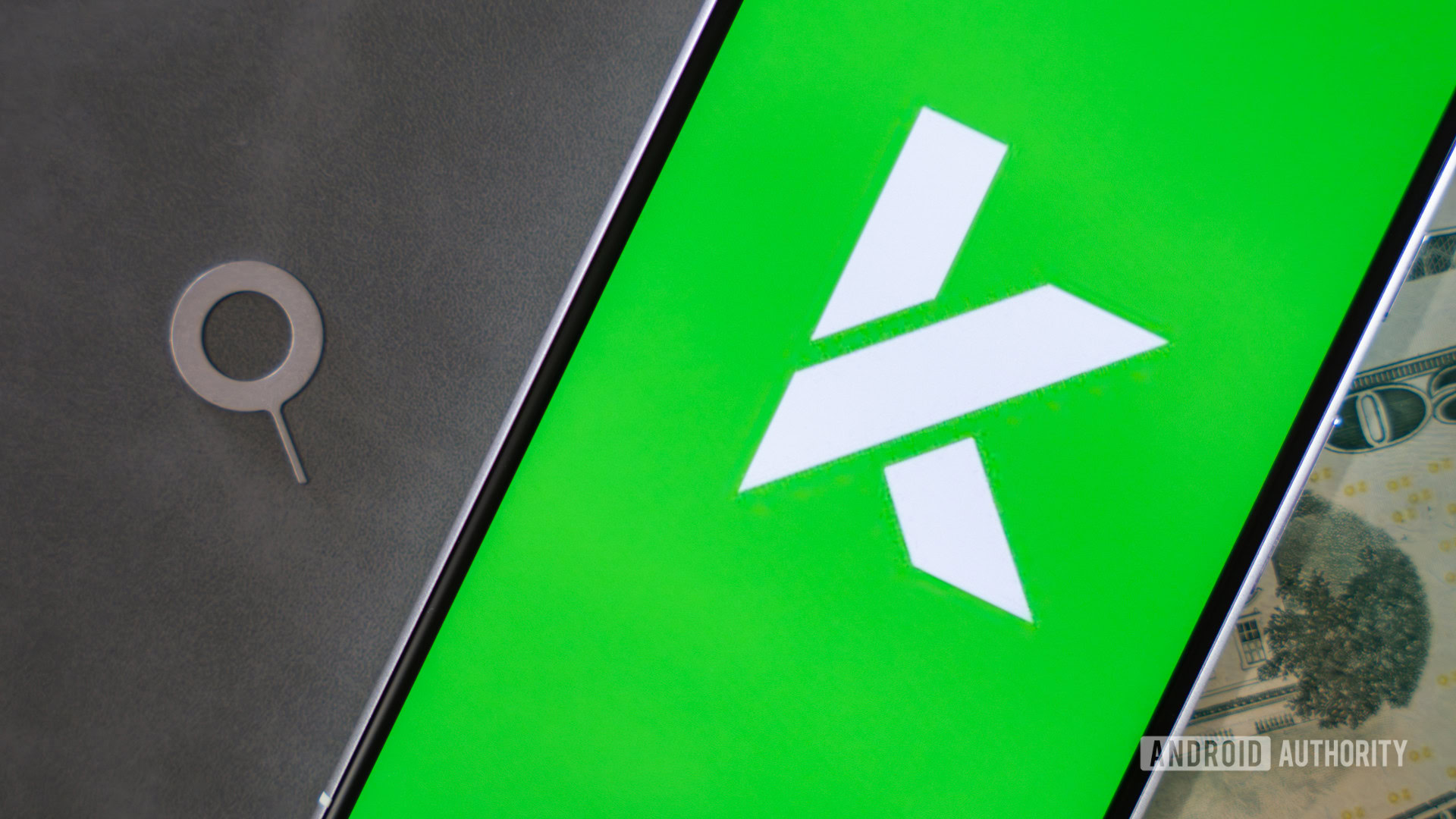 Logotipo da Cricket Wireless no smartphone (6)