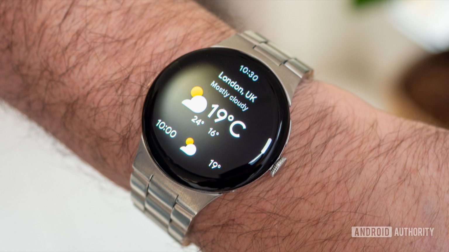 Aqui está uma olhada melhor no novo aplicativo de clima de pixel para desgaste, com material 3 design expressivo