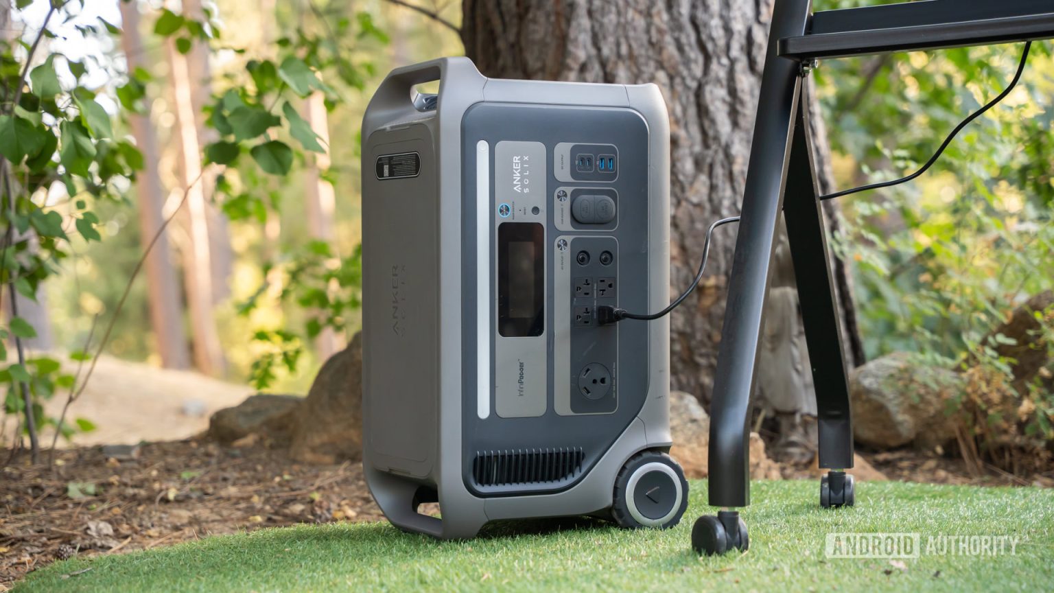 Compre a estação de energia Anker SOLIX F3000 com um desconto de US$ 1.200