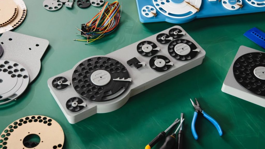Google Japan projetou um teclado rotativo insano