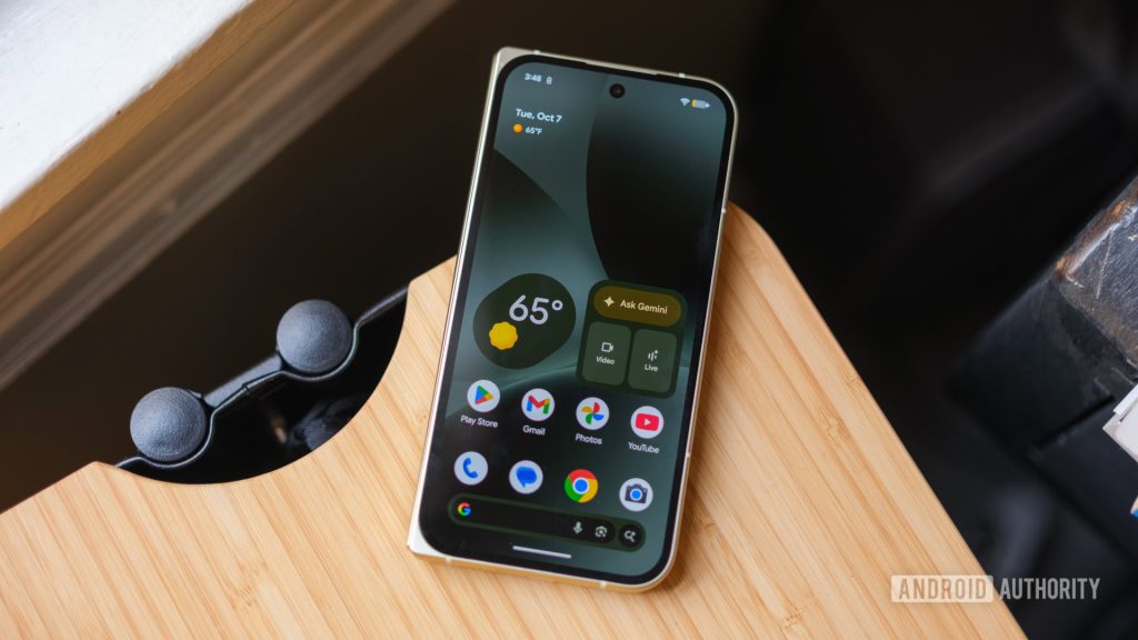 O problema do Pixel 10 Pro Fold faz com que os proprietários questionem a saúde da bateria