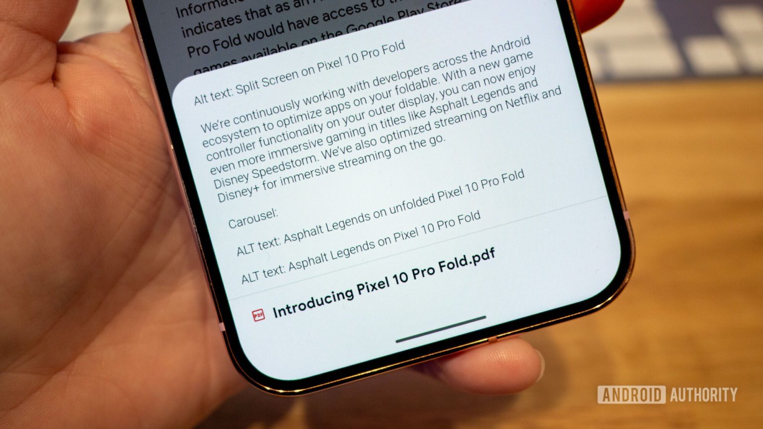 Por que todo mundo adora tanto notebooklm quando falta um recurso tão básico?
