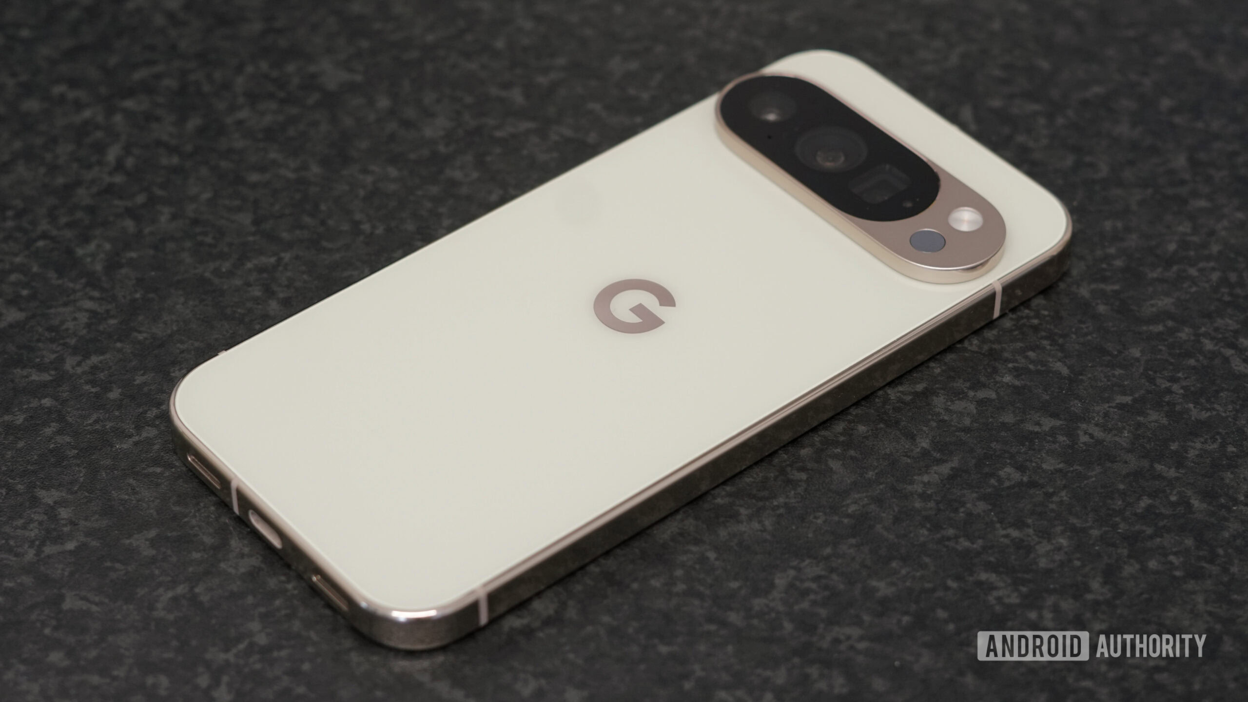 Bancada do Pixel 10 Pro Jade Bancada do Pixel 10 Pro Jade