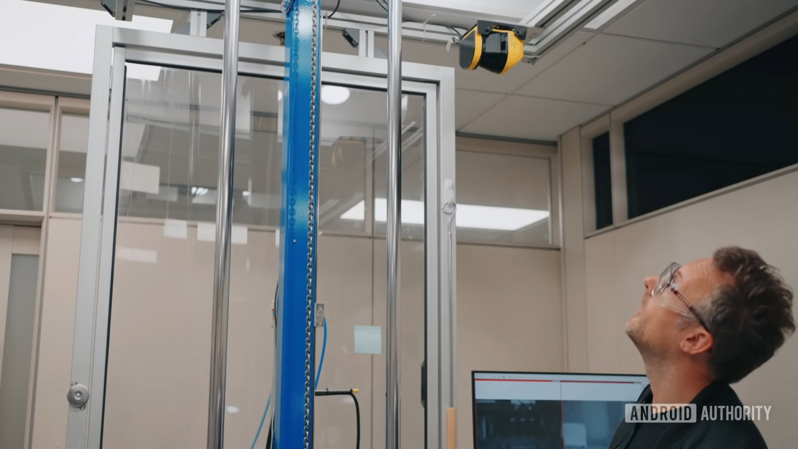 Teste de queda de vidro Corning Gorilla