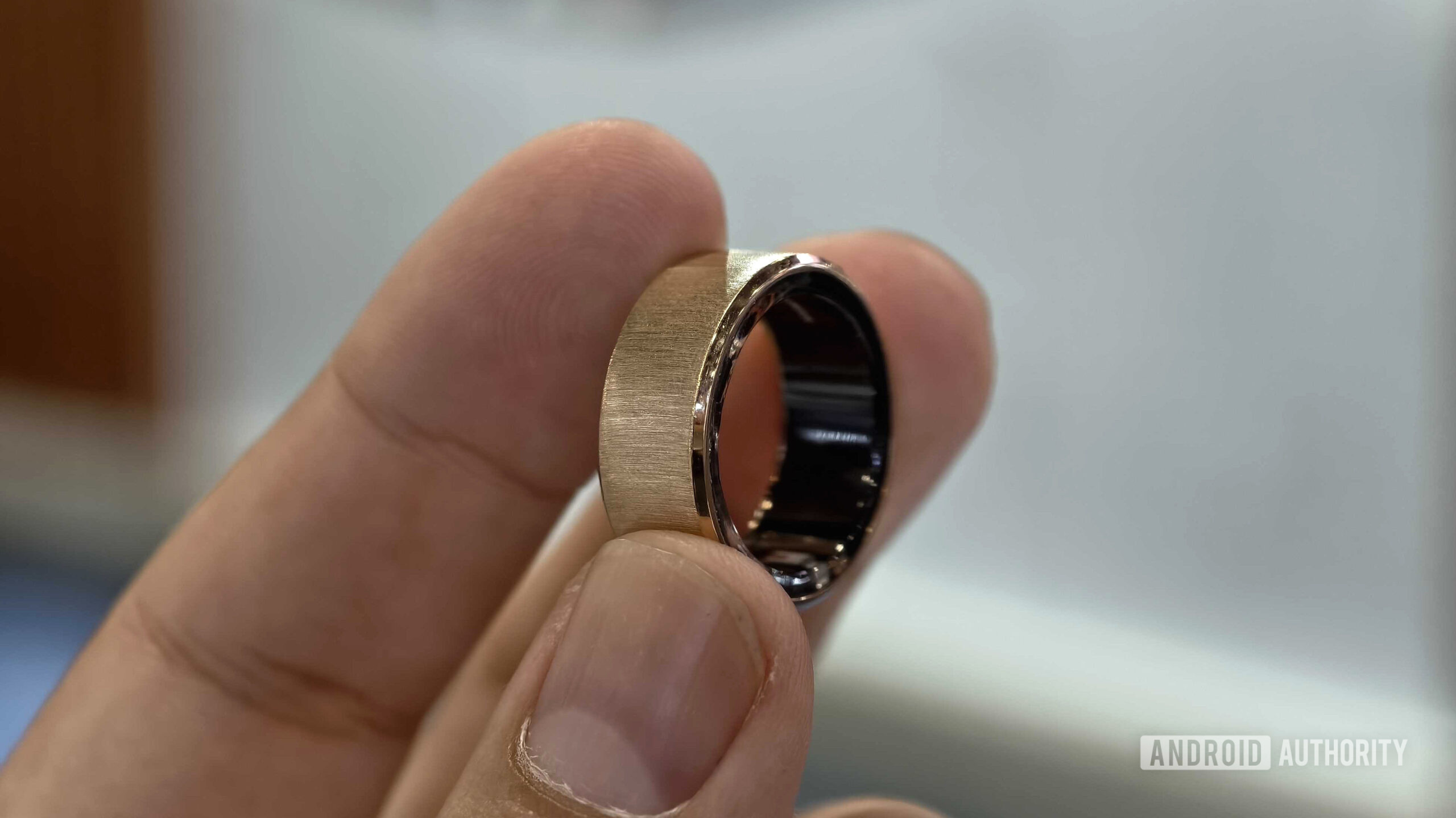 Ultrahumano Raro em mãos Ultrahumano Raro em mãos