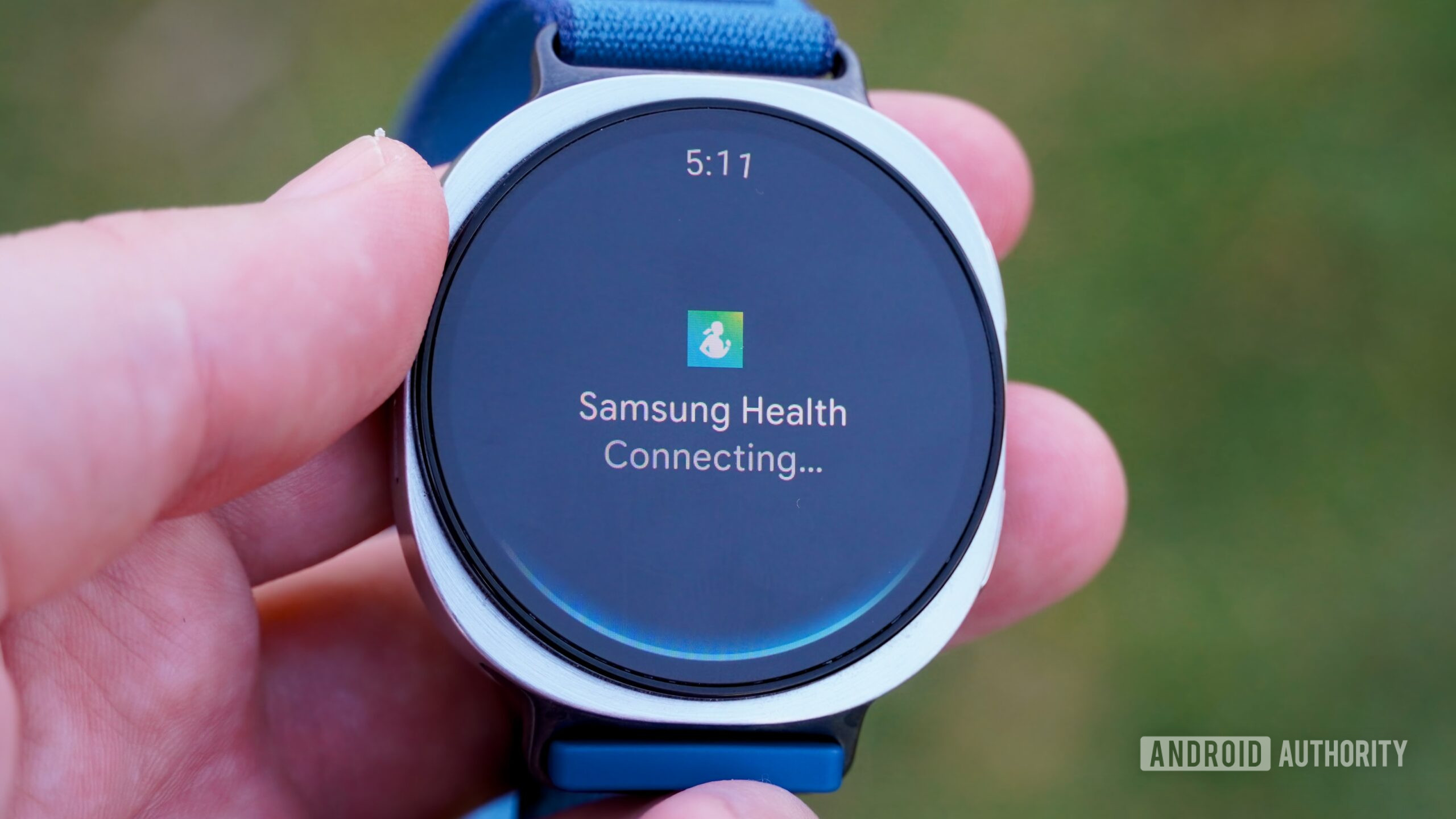 Samsung Health se conectando com Gemini no Galaxy Watch 8. 