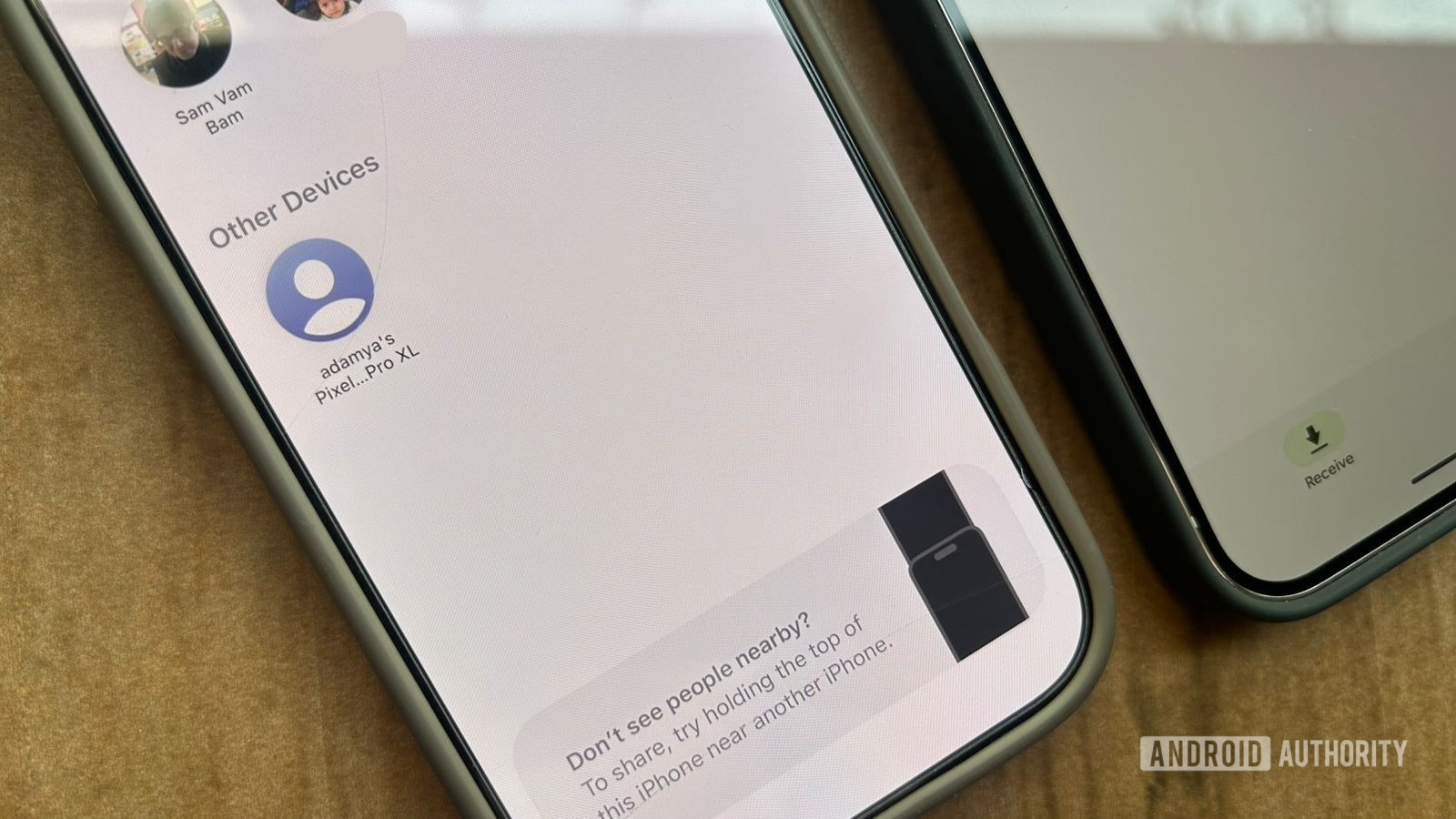 Pixel 10 Pro XL aparecendo no iPhone 16 Pro AirDrop