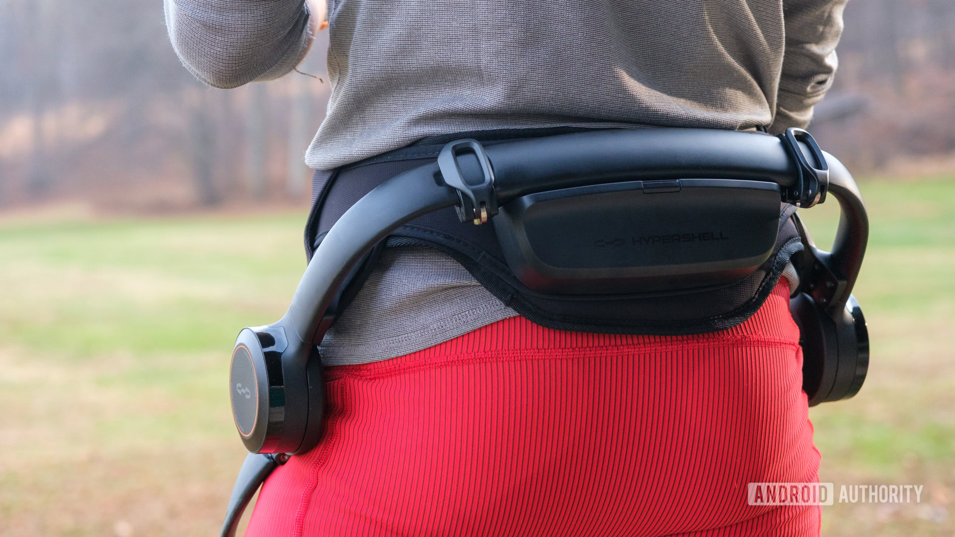 Hypershell X Ultra na parte traseira Hypershell X Ultra na parte traseira