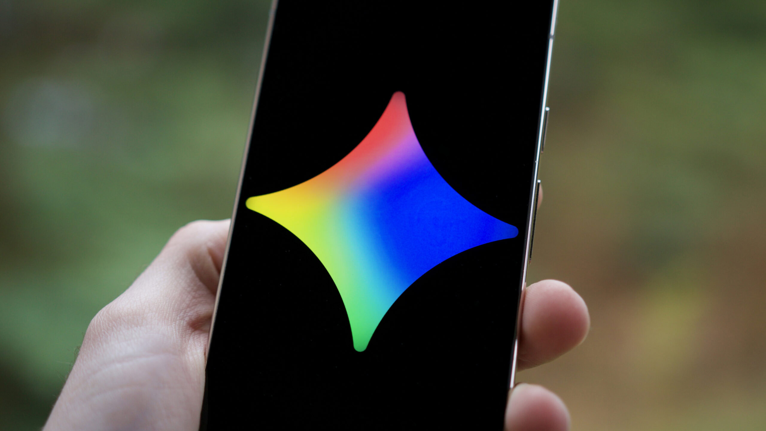 O logotipo Gemini em um telefone Android.