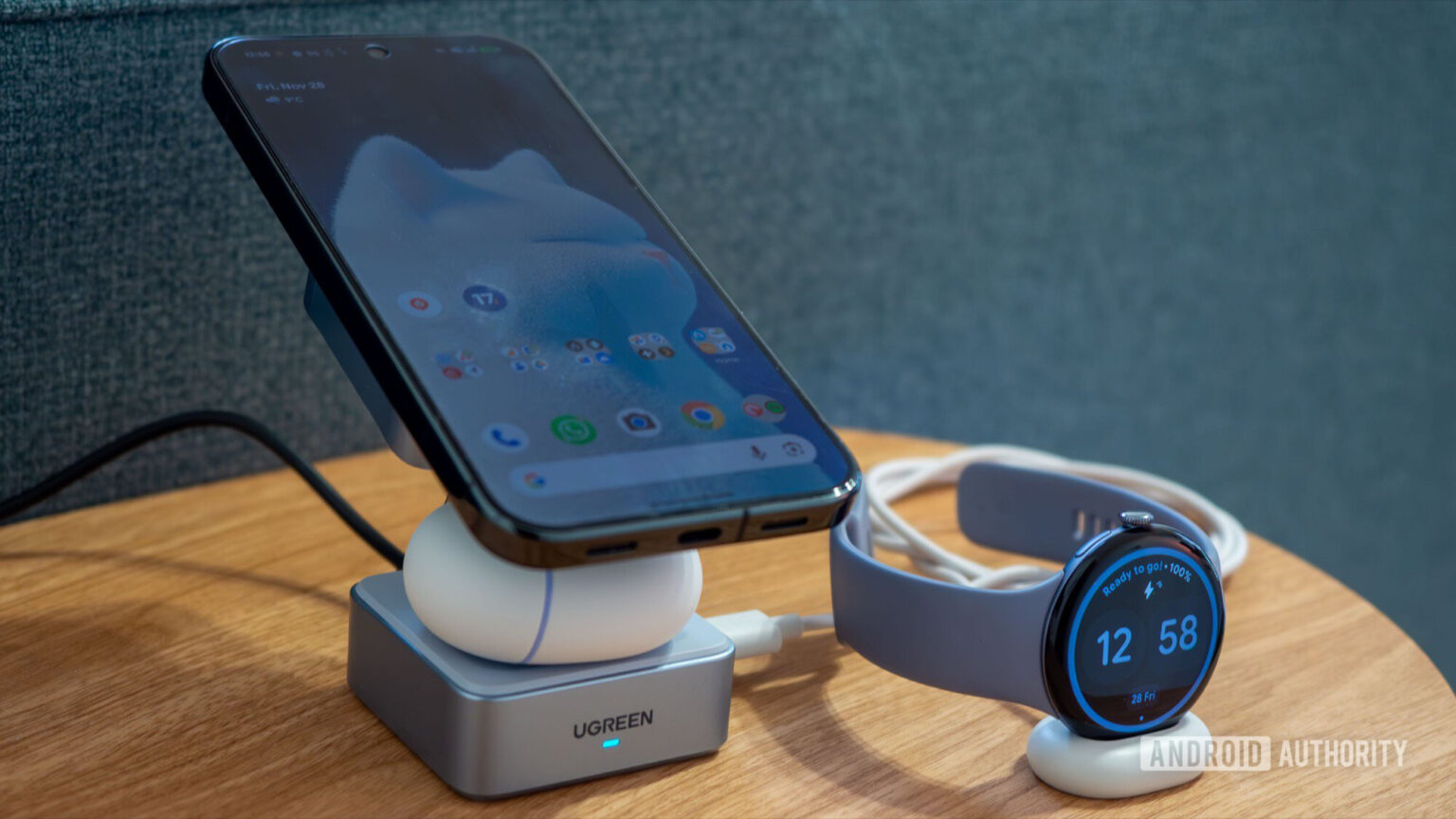 Este é o único carregador Qi2 3 em 1 que eu compraria para meu Pixel 10 na Black Friday