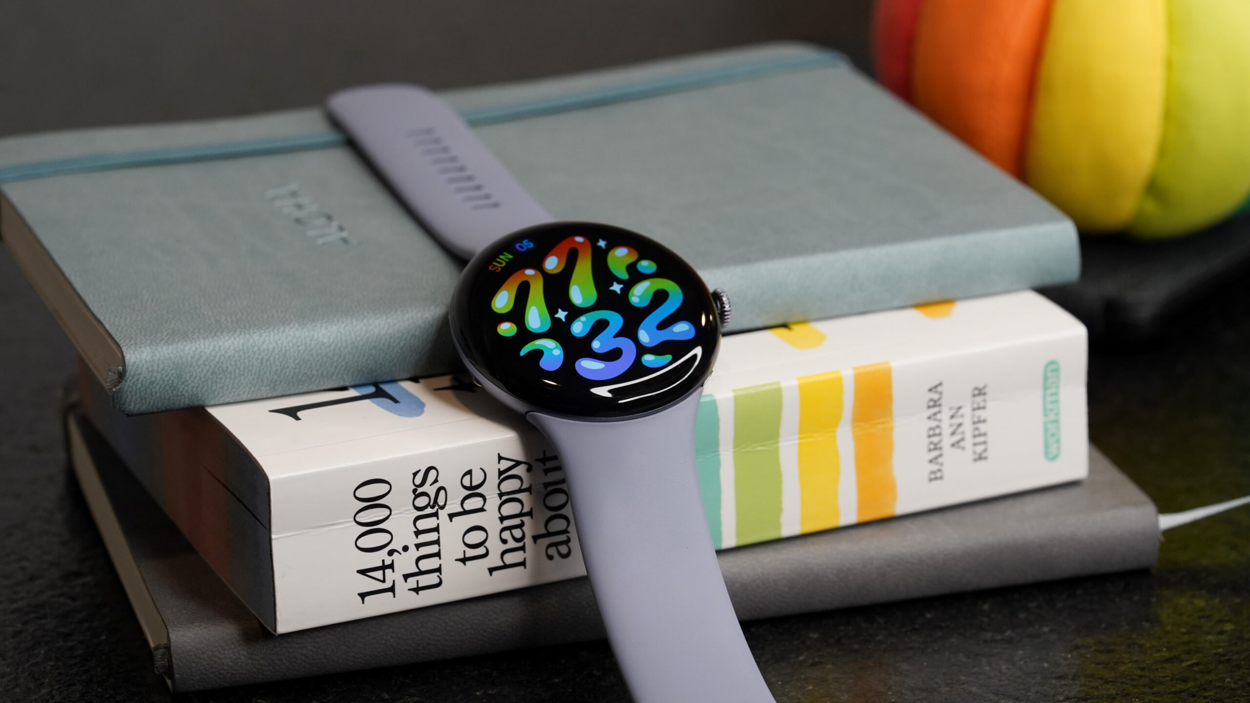 Mostrador do relógio Pixel Watch 4 O Pixel Watch 4 Watch exibe um novo mostrador de relógio