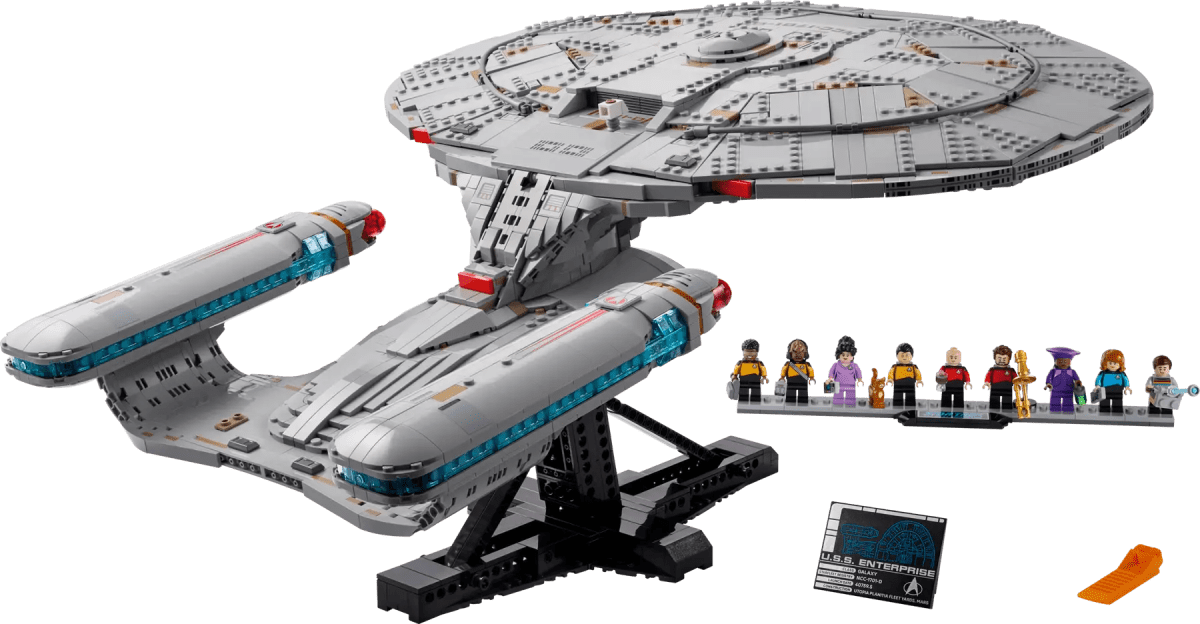 Lego Star Trek Enterprise D no estande