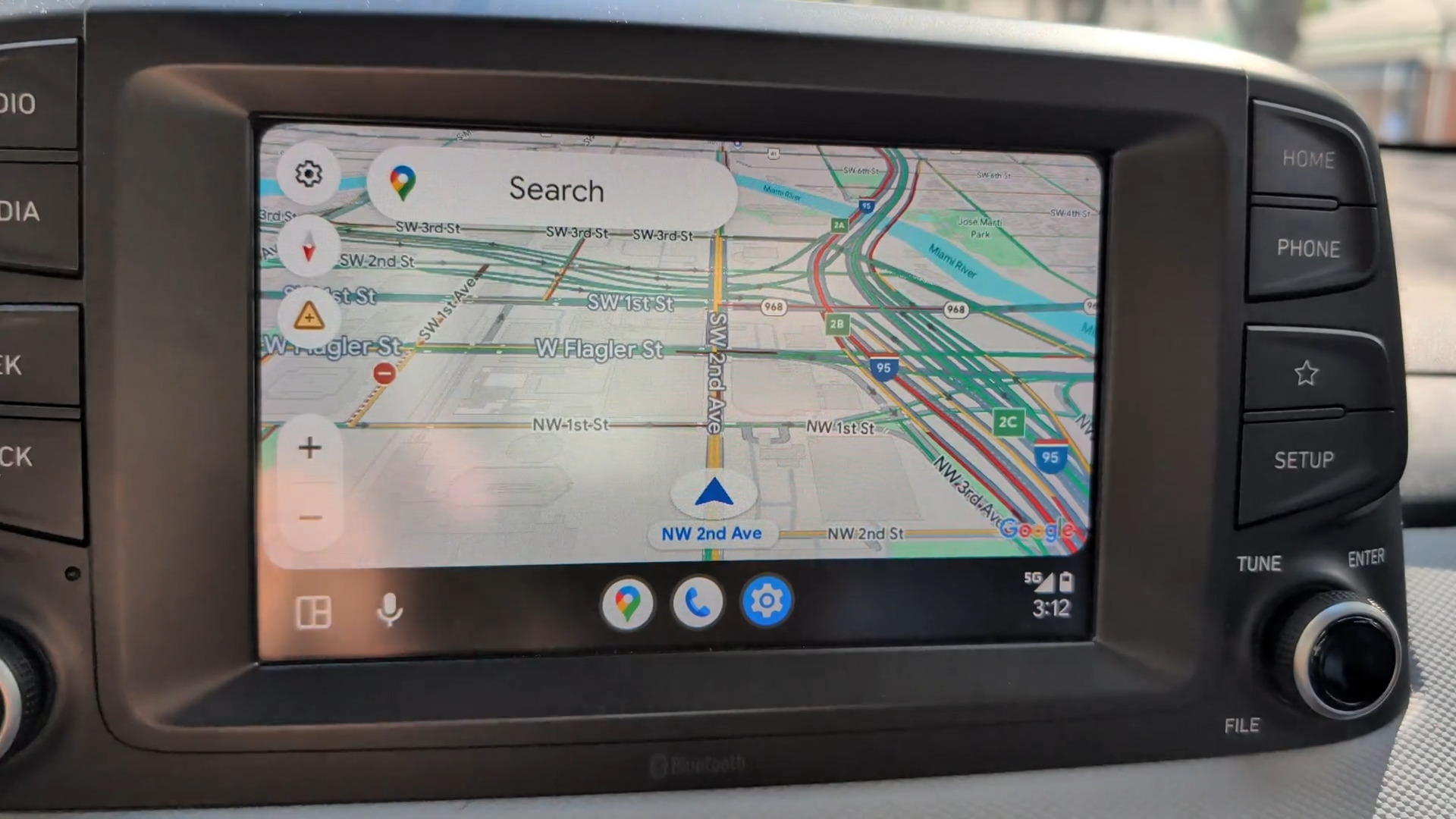 Android Auto Google Maps centralizado