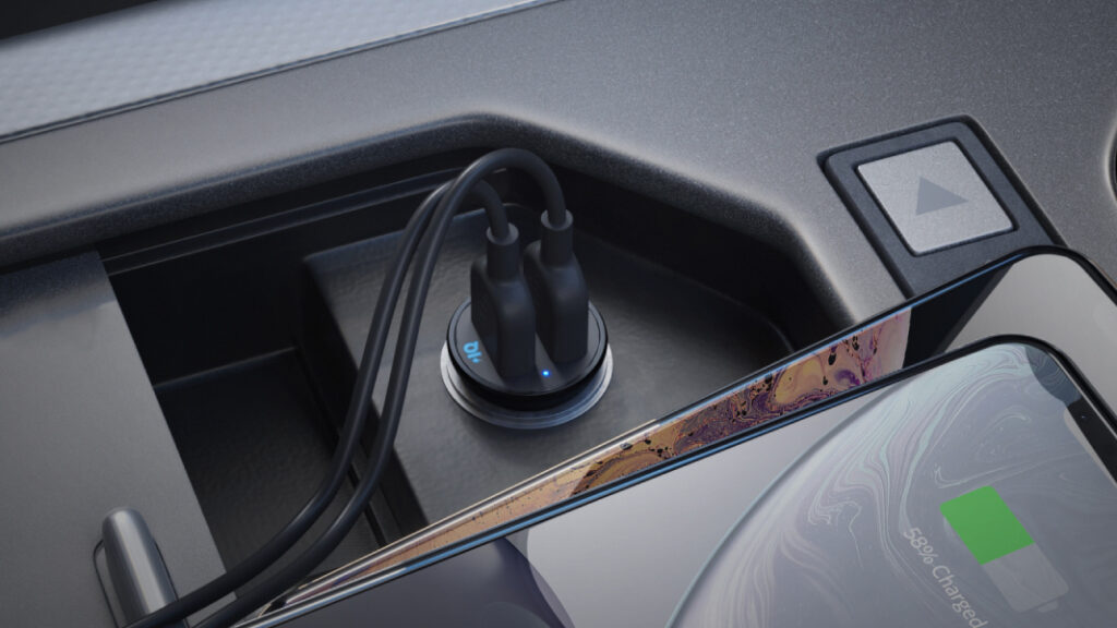 O carregador de carro Anker 320 custa apenas US $ 7,99 no momento!