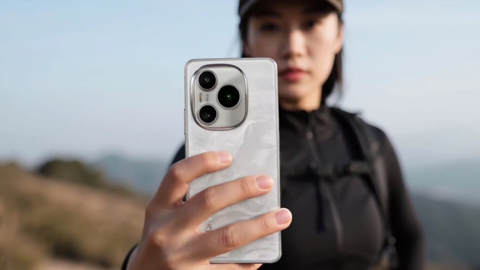 Telefone ou banco de potência? As principais marcas de Android estão trabalhando em telefones de 10.000 mAh.