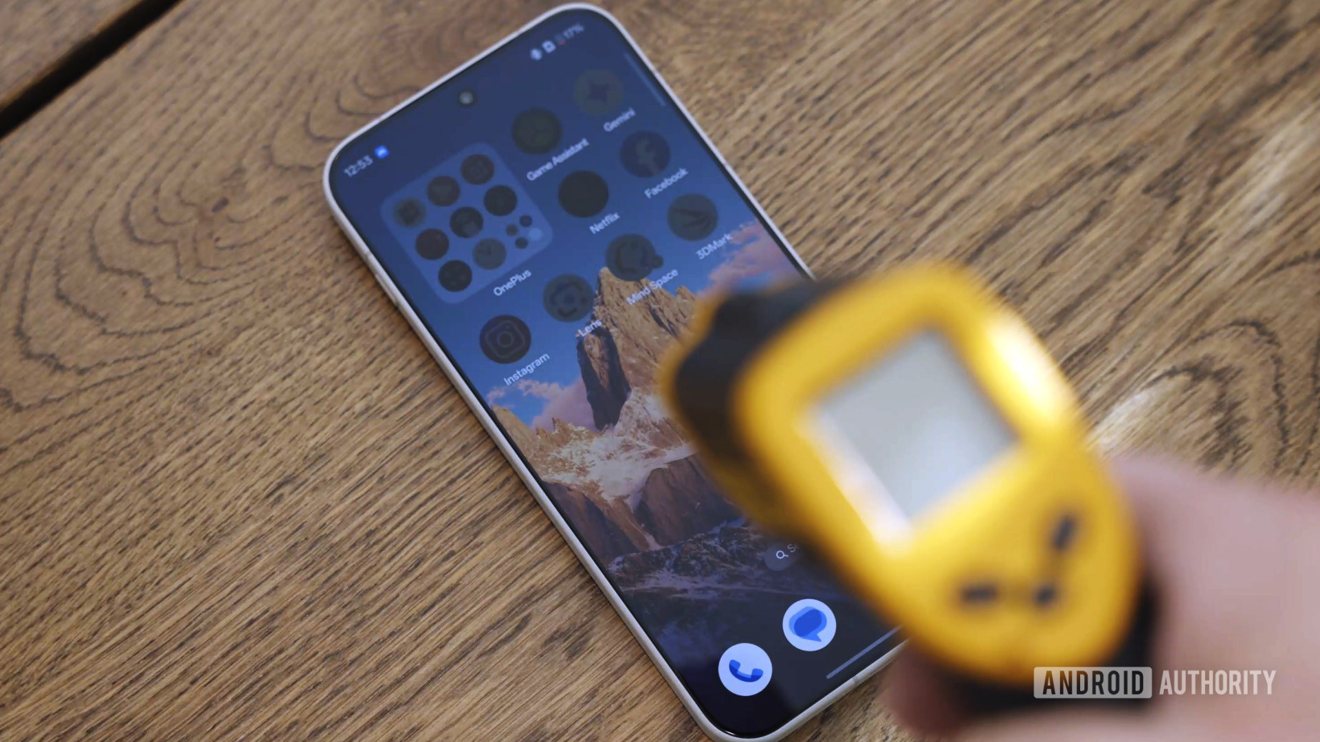 Superaquecimento de referência do OnePlus 15 Superaquecimento de referência do OnePlus 15