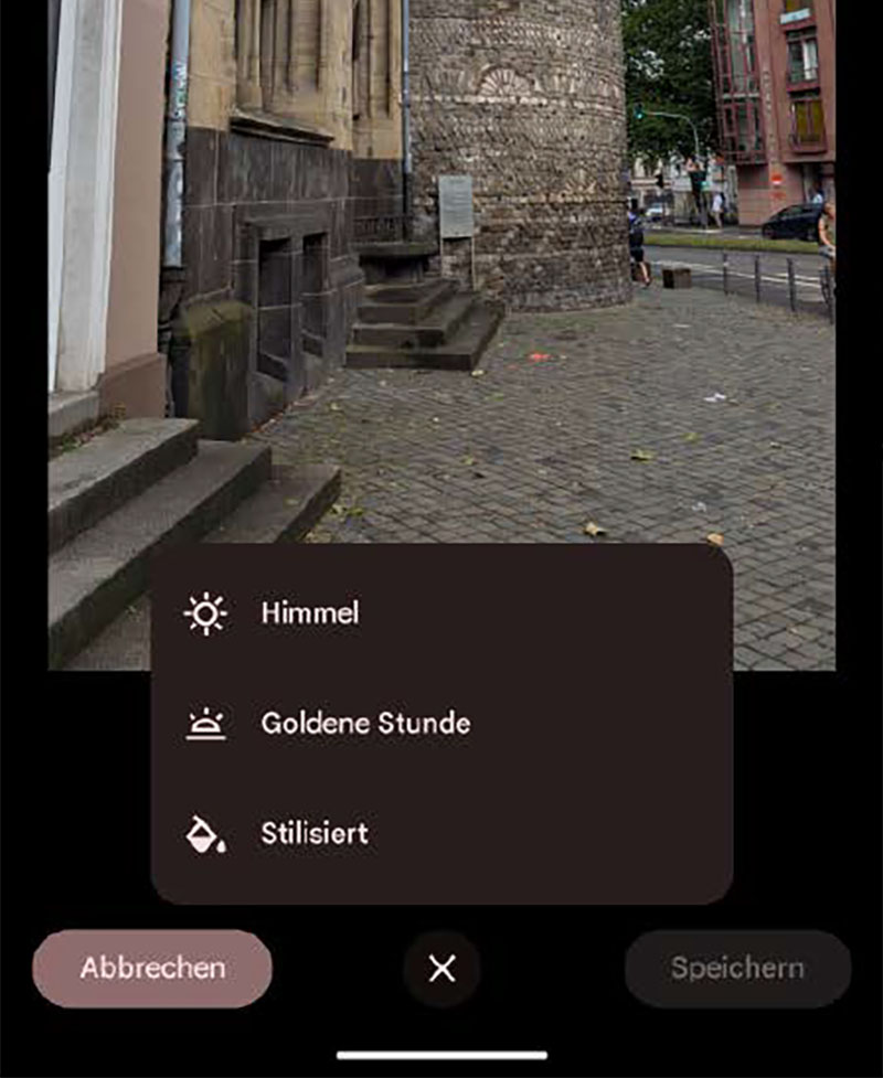 Dependendo do motivo escolhido, o Google Fotos oferece vários filtros de IA. Por exemplo, “Sky” colore drasticamente a imagem em uma imagem e também insere nuvens adicionais, se desejado.