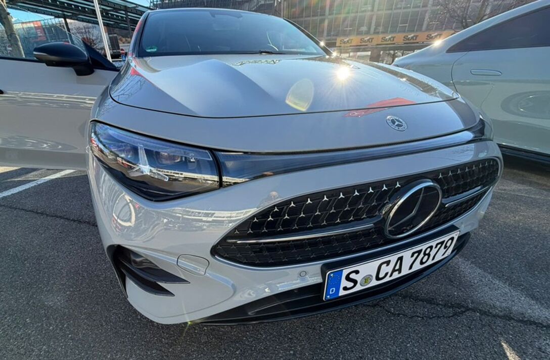 Novo Mercedes CLA híbrido Novo Mercedes CLA híbrido