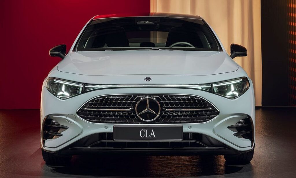 Eu dirigi um novo Mercedes ‘movido a bateria’ que supera a nova regra tributária trabalhista do Partido Trabalhista