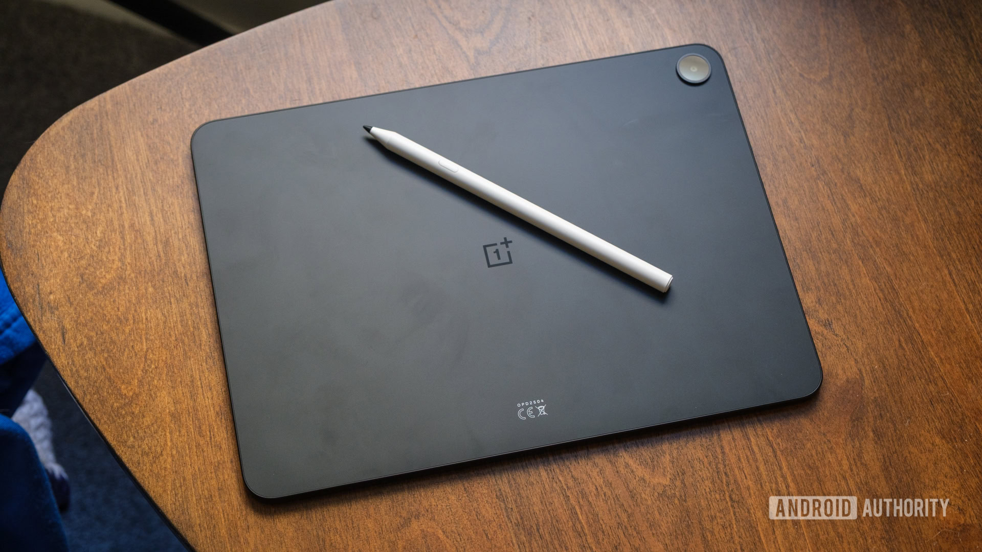 Herói traseiro do OnePlus Pad Go 2