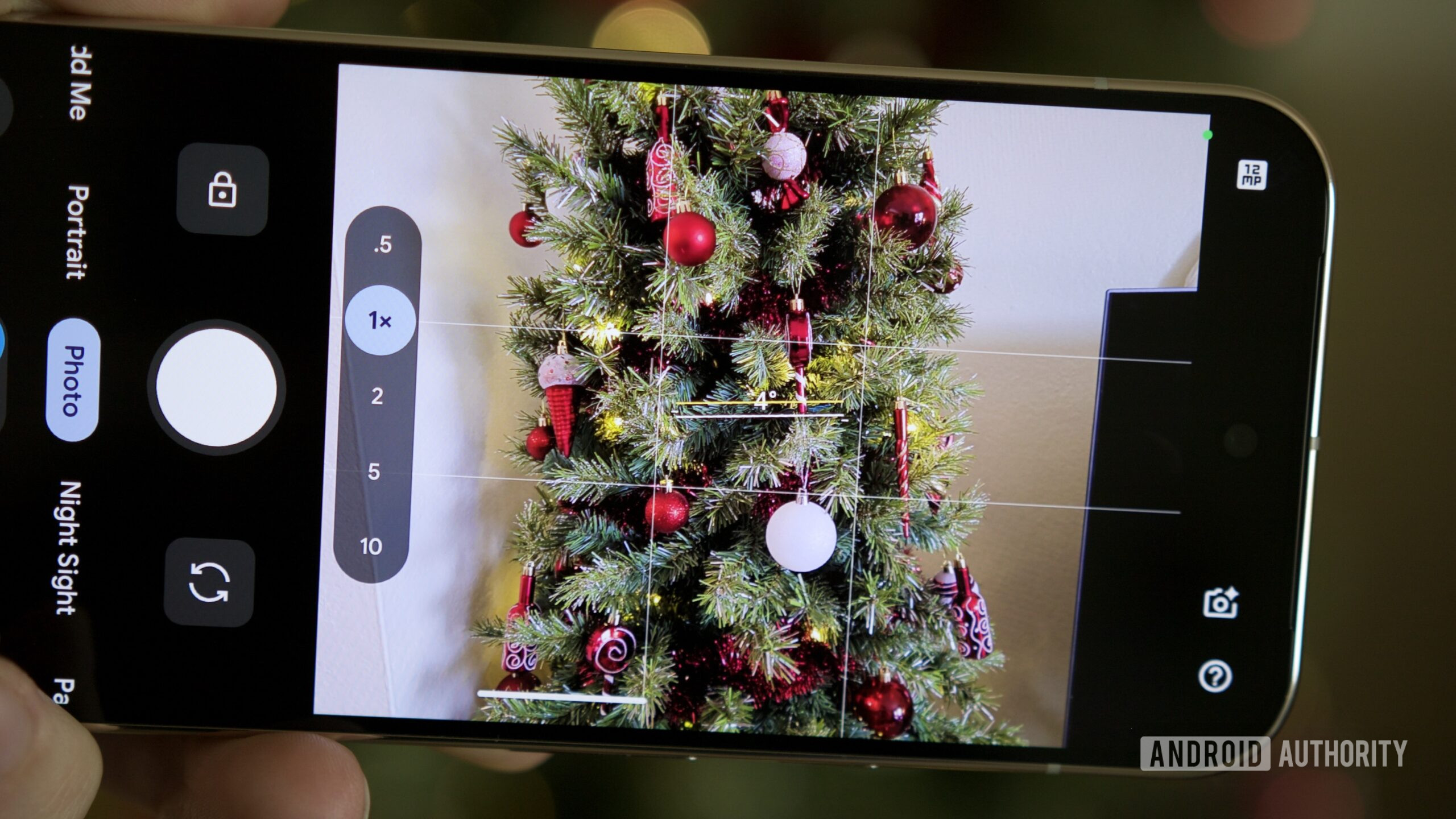 ferramenta de nível de grade da câmera google pixel Ferramentas de grade e nivelamento no aplicativo Pixel Camera.