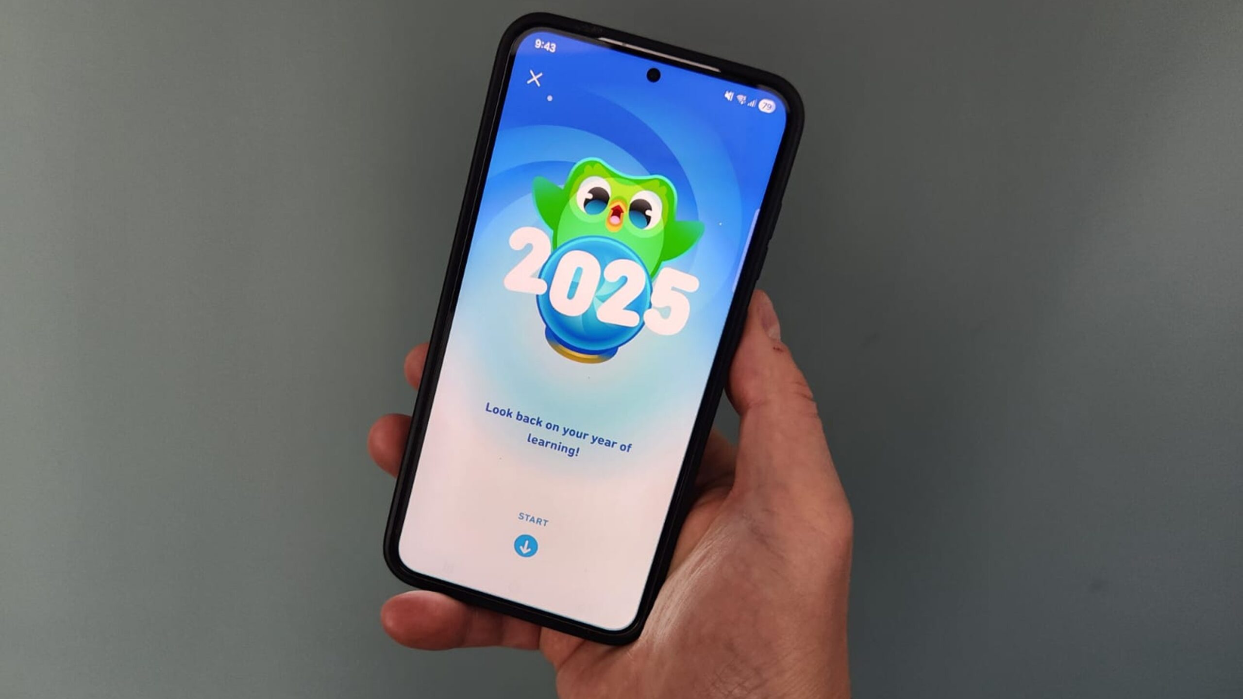 Revisão do ano do DuoLingo 2025 no telefone Revisão do ano do DuoLingo 2025 no telefone