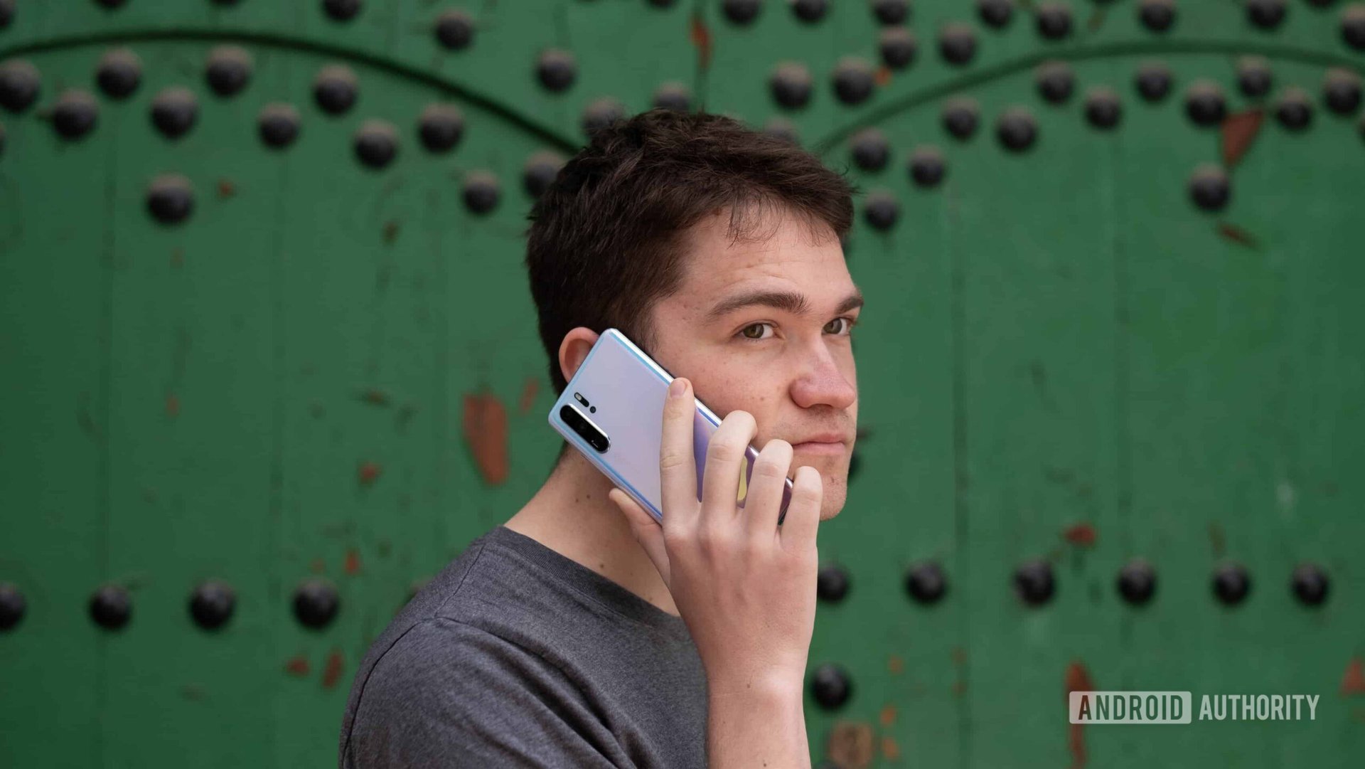 HUAWEI P30 Pro em uma chamada