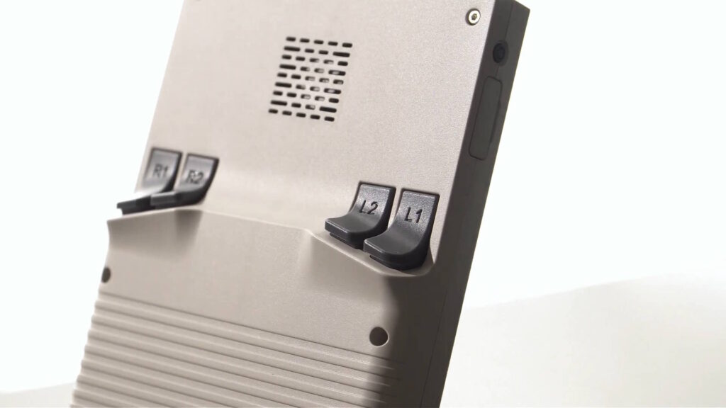 Gostaria que seu Game Boy jogasse jogos de PS2? Conheça o RG 477V