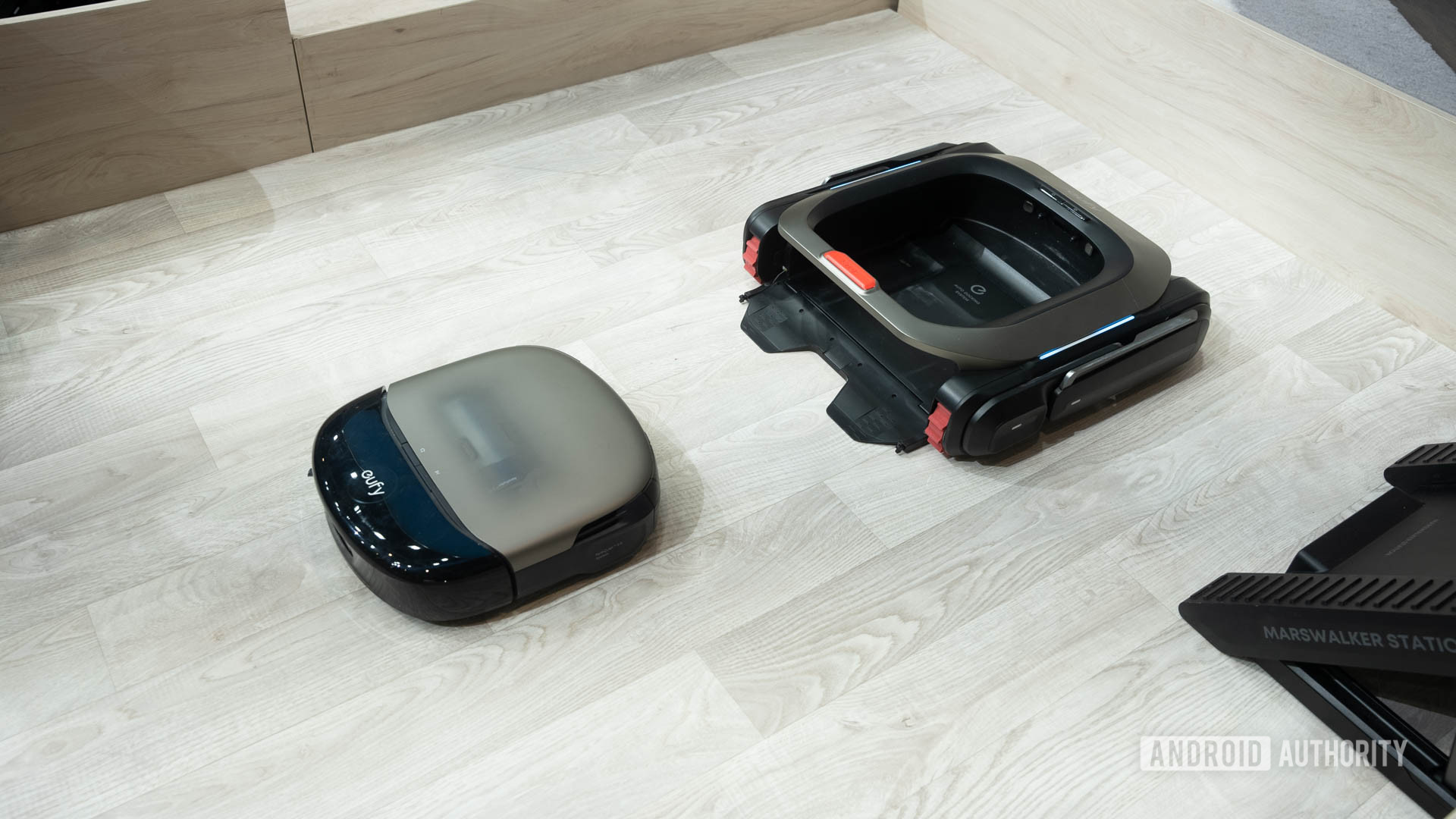 Eufy MarsWalker pronto para aceitar o Eufy RoboVac Omni S2 Eufy MarsWalker pronto para aceitar o Eufy RoboVac Omni S2