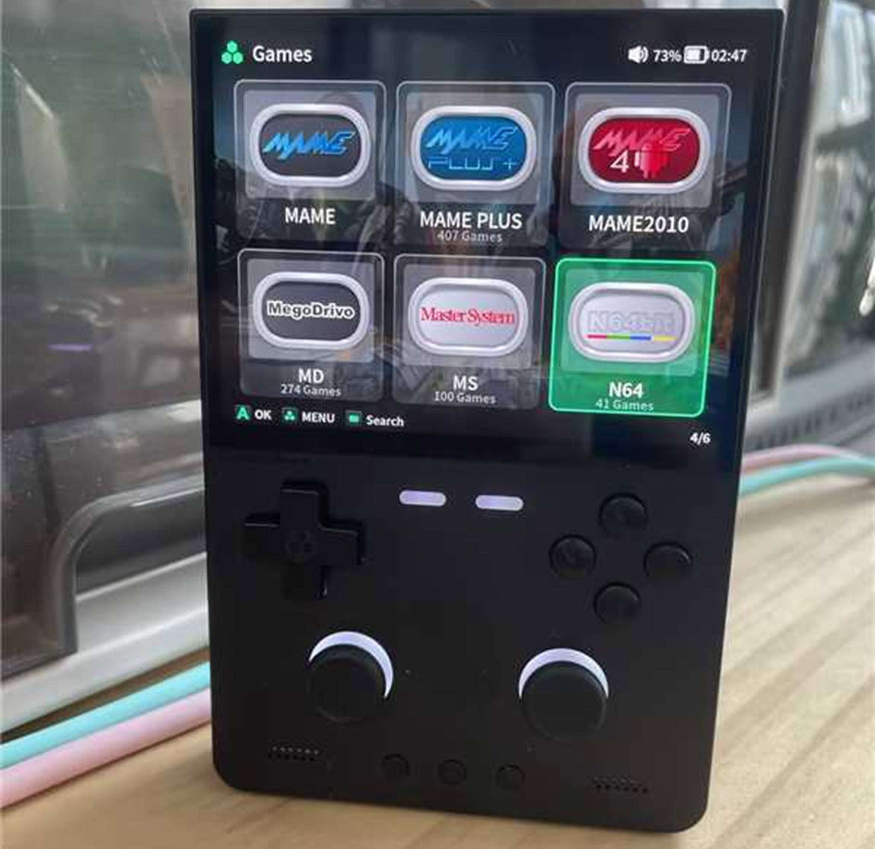 Imagem vazada do TrimUI Brick Pro Imagem vazada do TrimUI Brick Pro