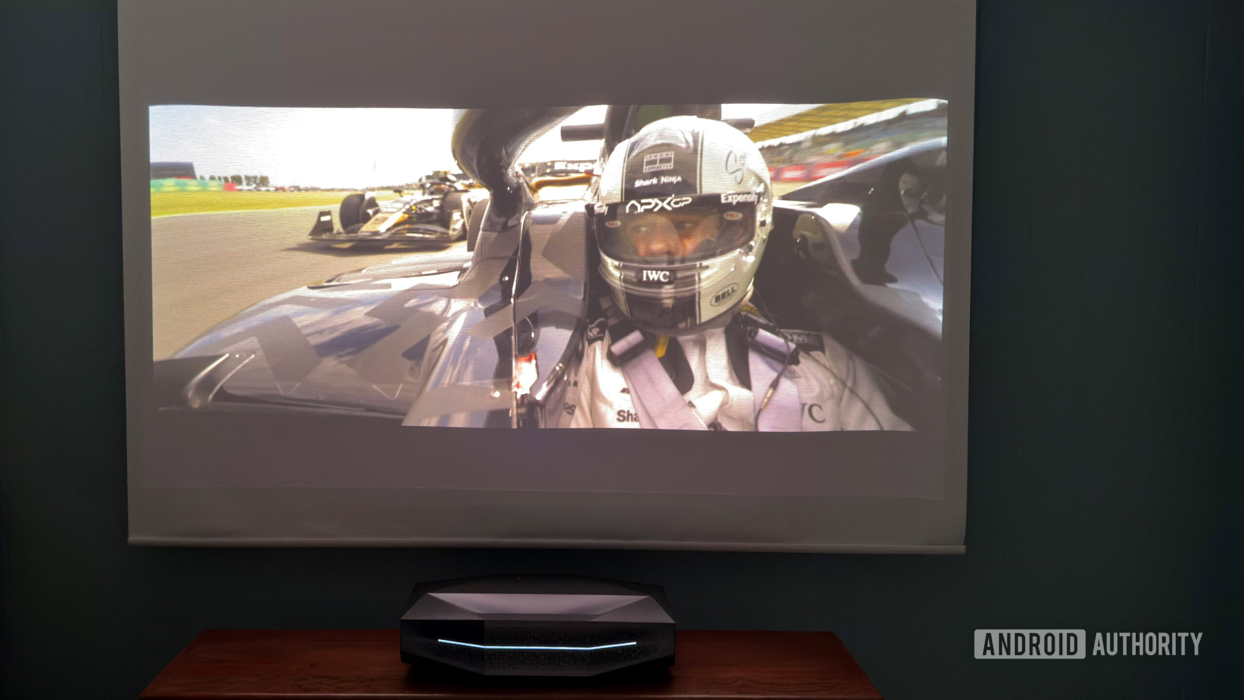 awol vision aetherion pro F1 O AWOL Vision Aetherion Pro tem melhor desempenho em grande escala.