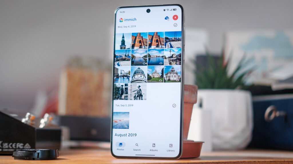 Eu (finalmente) troquei o Google Fotos pela auto-hospedagem; aqui está como foi