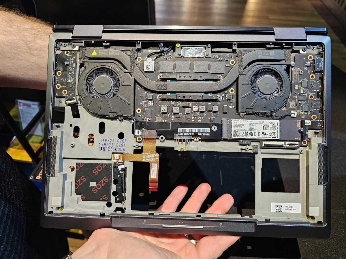 Lenovo ThinkPad Aura Edição,